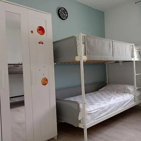大院子，休闲度假屋，绿色天堂。 Apartment