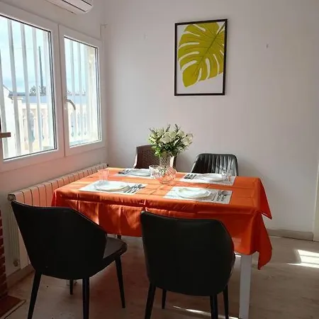 大院子，休闲度假屋，绿色天堂。 * Lliria