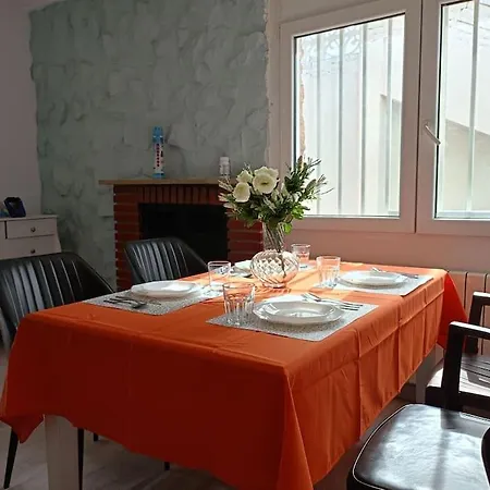 Apartment 大院子，休闲度假屋，绿色天堂。